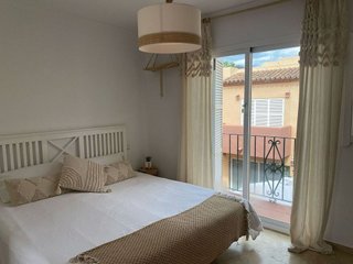 Casa adosada en alquiler en Nueva Andalucía centro en Marbella