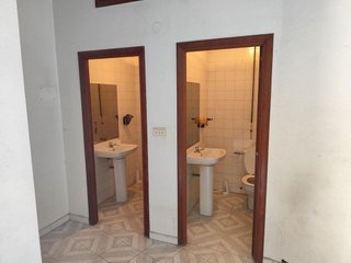 Local comercial en alquiler en Carballo