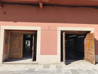 Local comercial en alquiler en Carballo