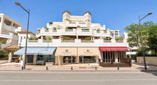 Local comercial en venta en Los Naranjos - Las Brisas en Marbella