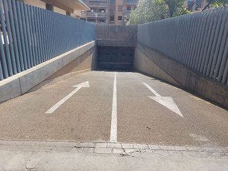 Garaje en venta en Miralbueno en Zaragoza
