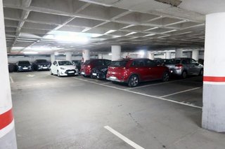 Garaje en alquiler en Sants en Barcelona