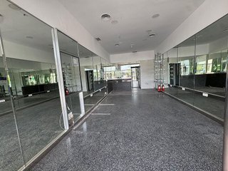 Local comercial en venta en Ensanche en Alcobendas