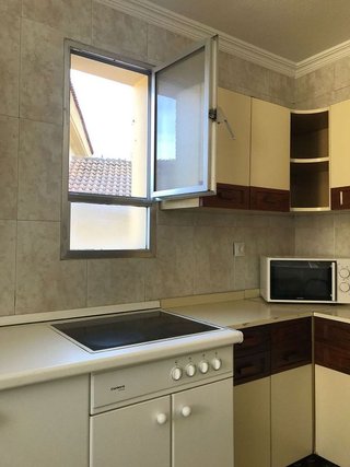 Piso en alquiler en Camino de Ronda - Rosaleda en Granada