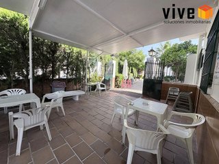 Casa adosada en alquiler en Santa Eufemia en Tomares