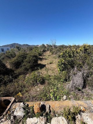 Terreno en venta en Pego