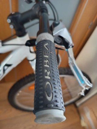 Bicicleta Orbea Blanca