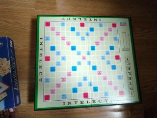 Juego de mesa INTELECT