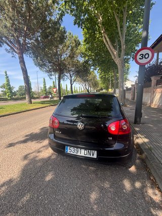 Volkswagen Golf 2005