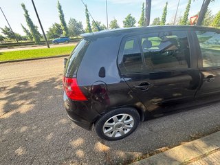 Volkswagen Golf 2005