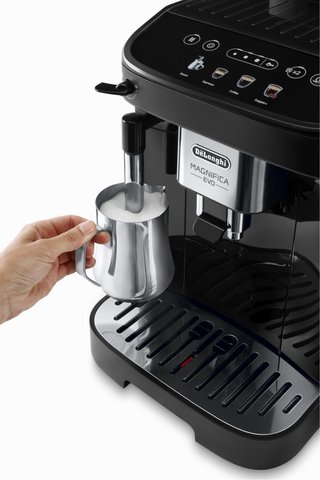 Cafetera Delonghi Magnifica Evo Automática