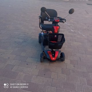 Moto eléctrica scooter Menorca Como nueva
