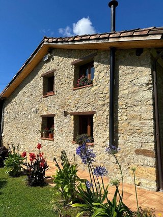 Casa rural en alquiler en Tenderina Baja - Ventanielles en Oviedo