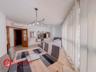 Piso en alquiler en Zona Piscinas en Burriana