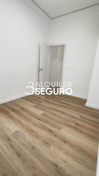 Piso en alquiler en Montolivet en Valencia