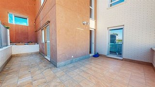 Piso en alquiler en Montecarmelo en Madrid
