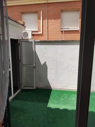 Casa adosada en alquiler en Coria del Río
