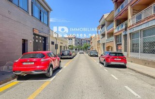 Garaje en venta en Centre en Roses