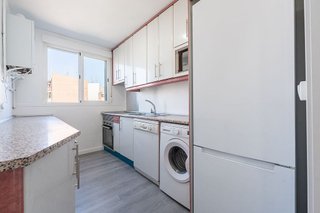Piso en alquiler en Zofio en Madrid