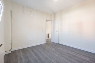 Piso en alquiler en Zofio en Madrid