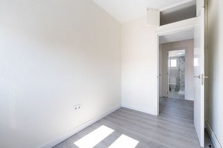 Piso en alquiler en Zofio en Madrid