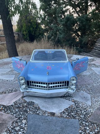 Coche Bratz Azul con Llantas Cromadas