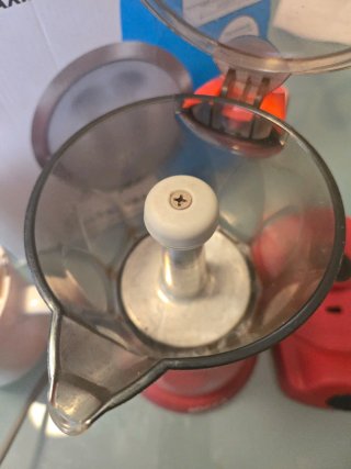 Cafetera Jocca Eléctrica Roja