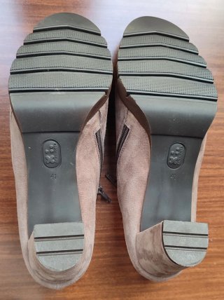 Botines tacón