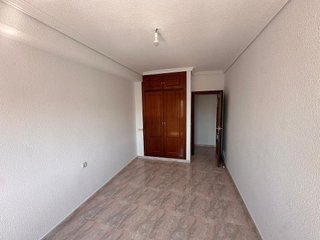 Piso en alquiler en Santa Rosa - Valdeolleros en Córdoba