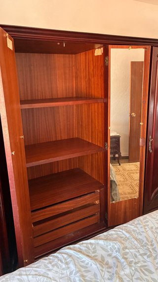 Juego de dormitorio clásico