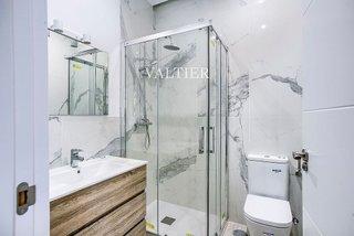 Piso en alquiler en Almagro en Madrid