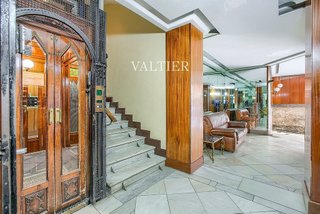 Piso en alquiler en Almagro en Madrid