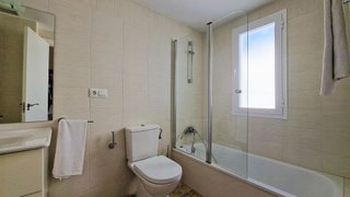 Casa adosada en venta en Los Naranjos - Las Brisas en Marbella