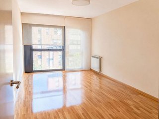 Piso en alquiler en Las Tablas en Madrid