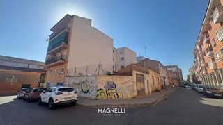 Terreno en venta en Petrer