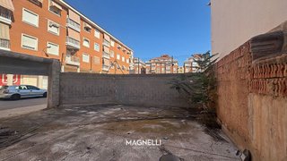 Terreno en venta en Petrer