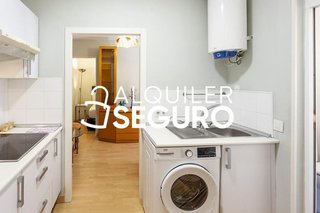 Piso en alquiler en Almagro en Madrid