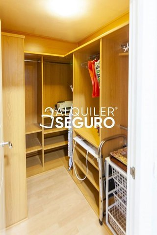 Piso en alquiler en Almagro en Madrid