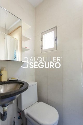 Piso en alquiler en Almagro en Madrid
