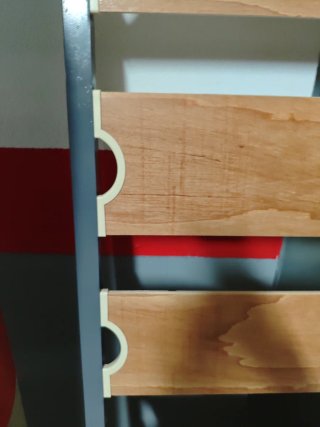Cabeceros de madera y somier metálico