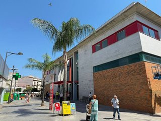 Local comercial en alquiler en Centro - Doña Mercedes en Dos Hermanas