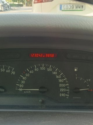 123,000km Renault laguna
