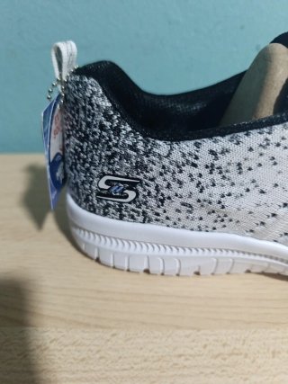 Tenis Skechers Mujer Blanco sin cordones