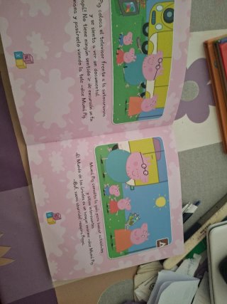 Libro pasatelo en grande con Peppa Pig