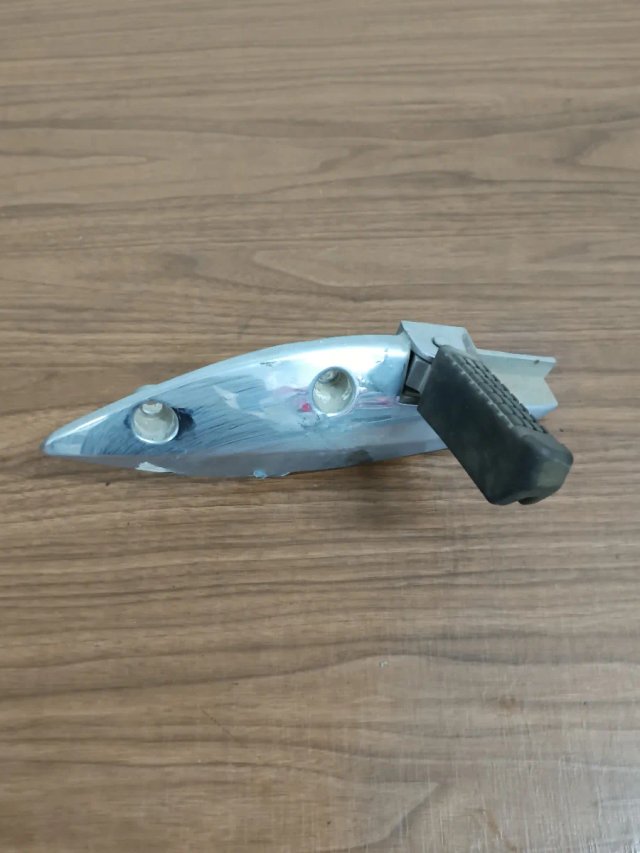 SUPERLIGHT 125 ESTRIBERA