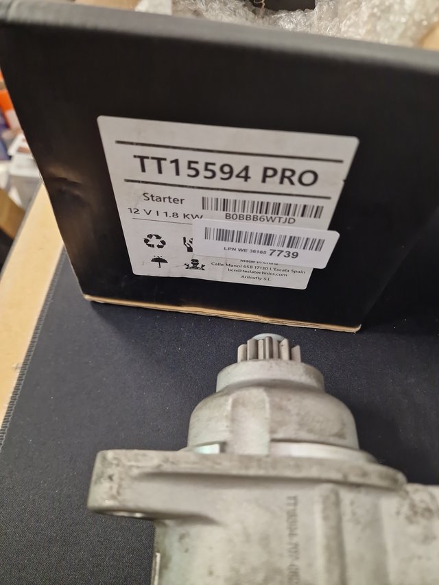 TT15594 PRO Motor de arranque para coche 12V
