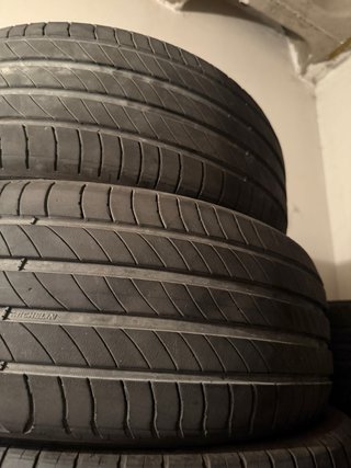 205/55 R16 94V Michelin