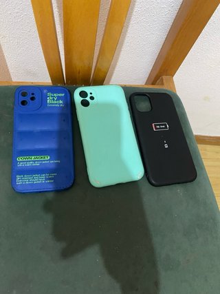 iPhone 11 Negro/Azul Marino
