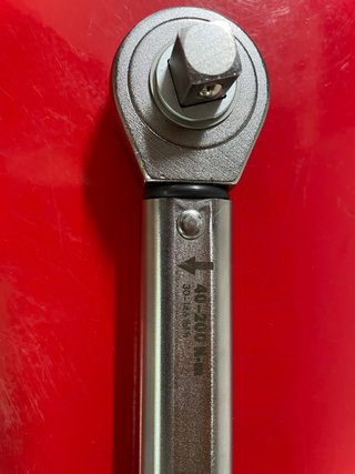 Llave dinamométrica Würth 1/2 De 40a 200 Nm