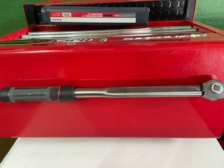 Llave dinamométrica Würth 1/2 De 40a 200 Nm